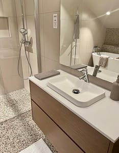 Marie Top måttanpassade badrumsvaskar