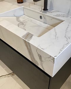 Simplicity måttanpassade badrumsvaskar